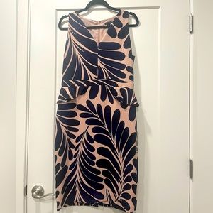 Ann Taylor Silk-Printed Office-Friendly Dress. Medium Length. Size 8. Like New.